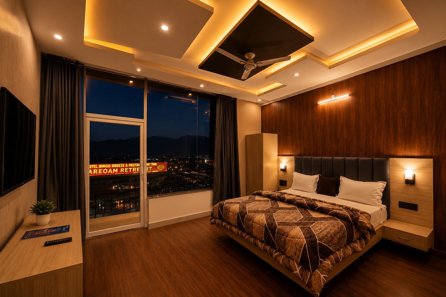 Deluxe bedroom with valley-facing balcony